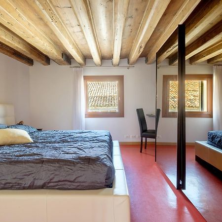 The Lion'S House Apt4 Венеция Экстерьер фото